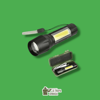 Linterna LED Mini Recargable – Potencia Compacta para Aventuras al Aire Libre